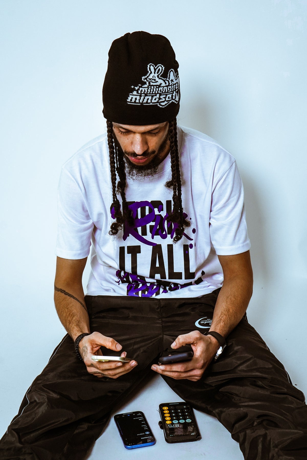 MILLIONAIRE RISK TEE